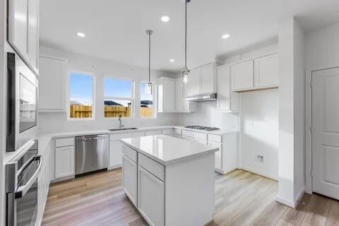 Photo - 21903 Wycombe Ter Wy