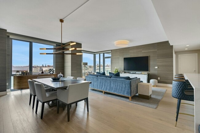 Photo - 9 Ave at Port Imperial Unit # PH03