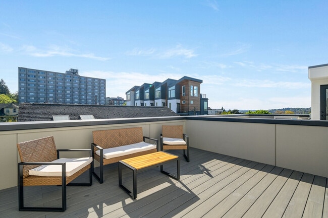 Photo - 1600 Lake Washington Blvd Unidad ID1035897P