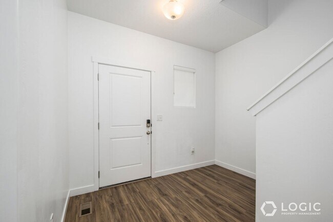 Photo - 14817 Pelé Ln