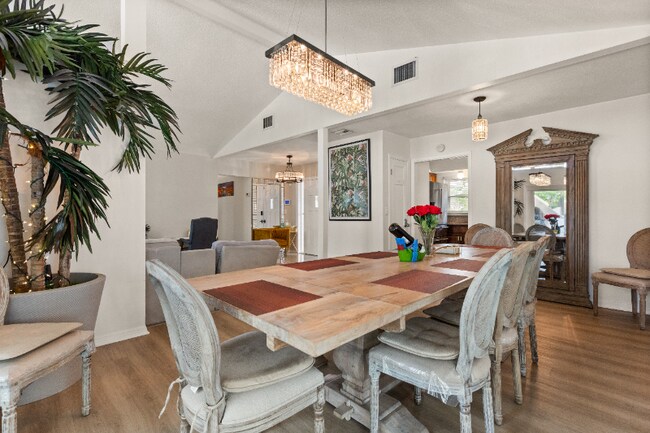 Photo - 4760 Lake Cecile Dr