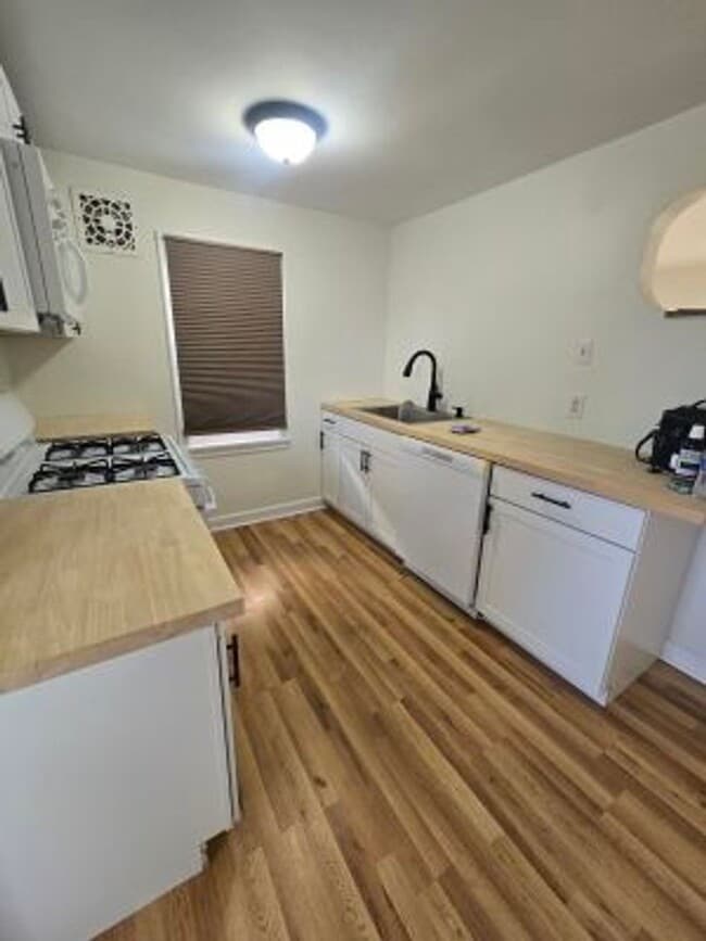 Photo - $1450 3 bedroom house in Bon Air