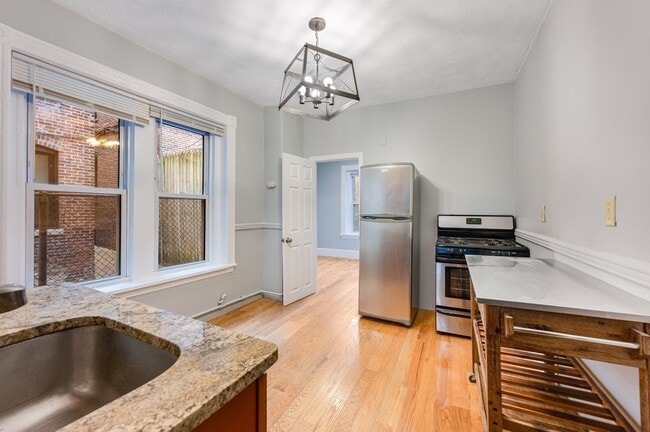 Photo - 12 Foster St Apartment Unit 2