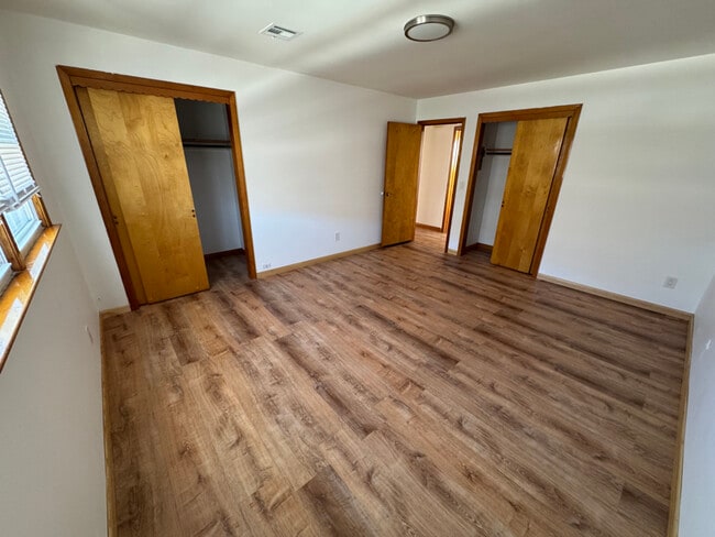55 Alpine St Unidad second floor