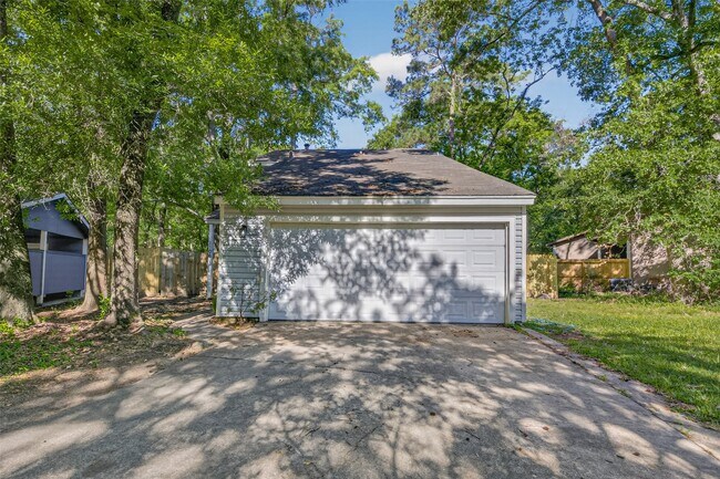 Photo - 1106 E Red Cedar Cir
