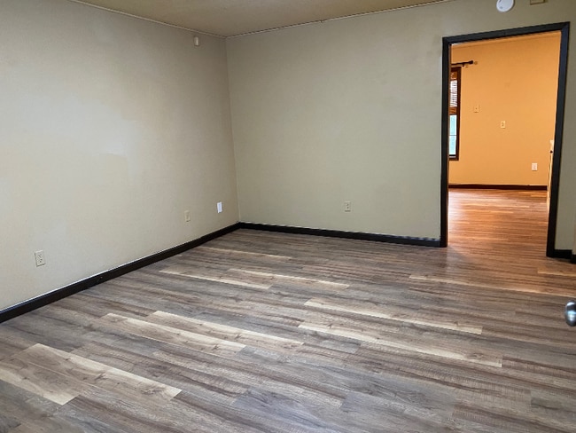 Photo - 806 Rector Rd