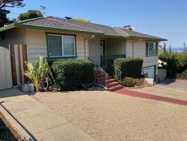 Building Photo - Simply a fabulous Hillsdale neighborhood f... Rental