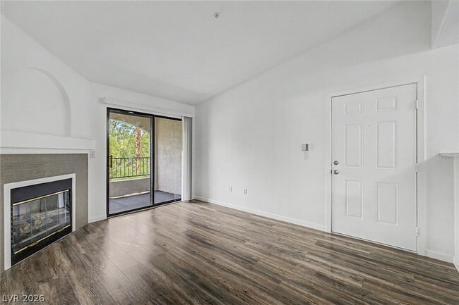 Photo - 950 Seven Hills Dr Unit 128