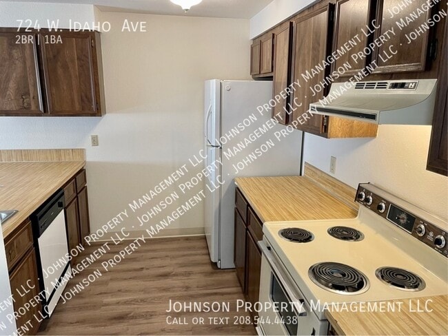 724 W Idaho Ave