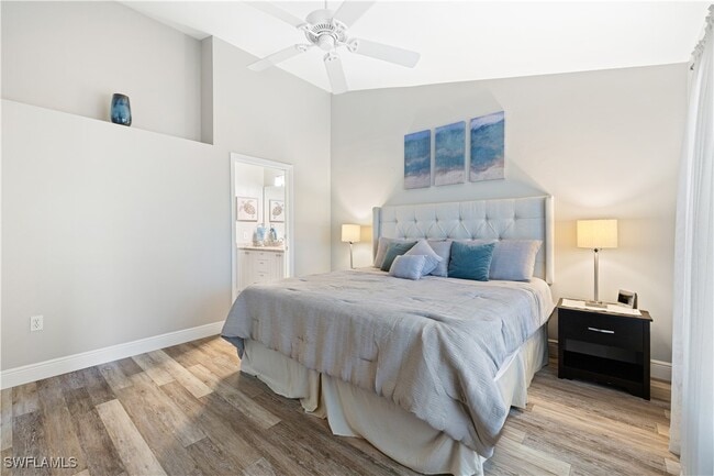 Building Photo - 5455 Worthington Ln Unit 202