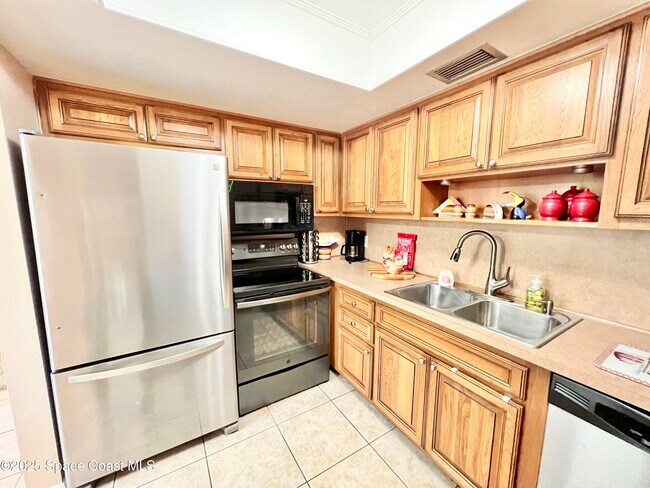 Photo - 151 Cape Shores Cir Unit 1-G