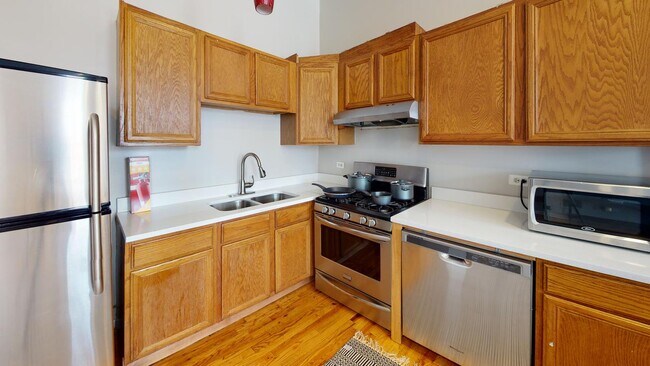 Photo - 1903 S Blue Island Ave