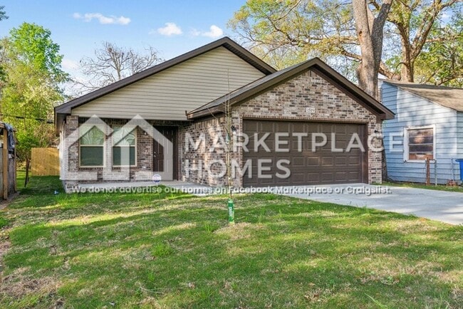 Photo - 1519 W 15th St