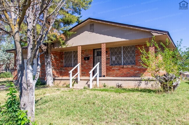 Photo - 717 SW Ranch Oak Blvd Casa