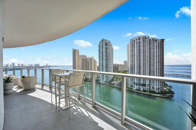 Photo - 300 S Biscayne Blvd Unidad T-1708