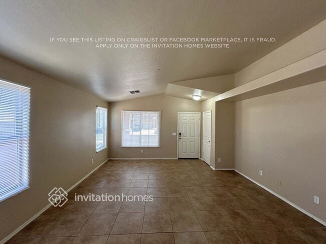 2310 W St Kateri Dr