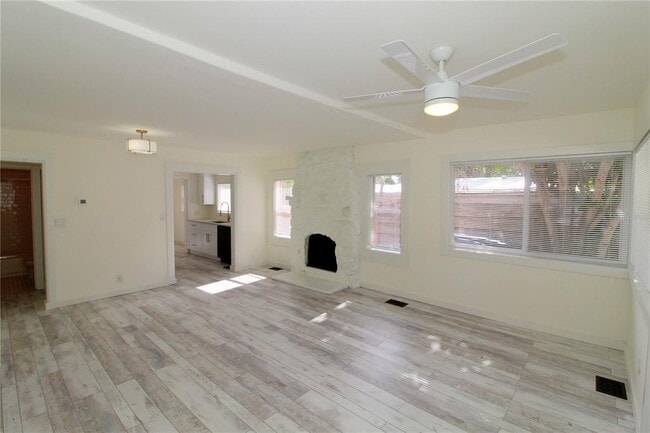 Photo - 5235 Calle De Costa Rica