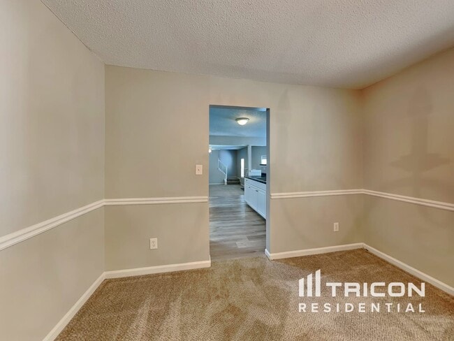 Photo - 4340 Caroline Ct