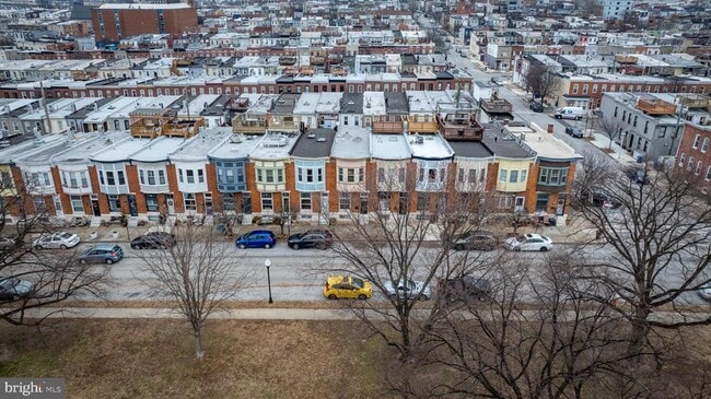 Photo - 263 S Ellwood Ave