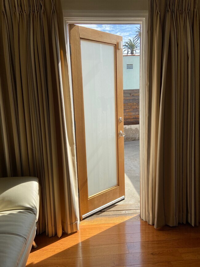 Photo - 4920 Hickory St Unidad 4920