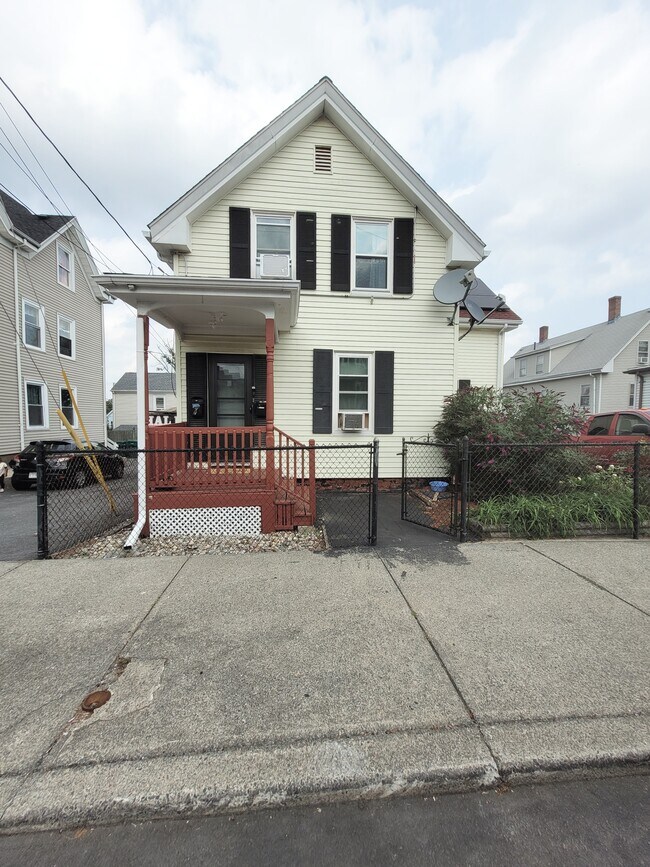 Photo - 7 Wilson St Unit 2