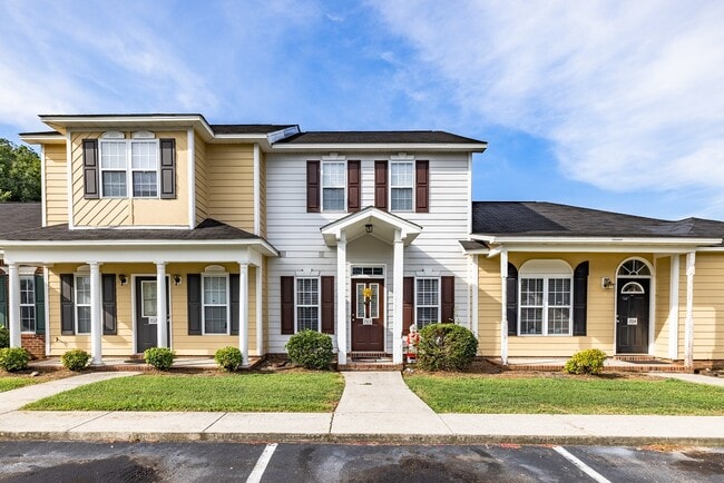 Sterling Pointe Apartments