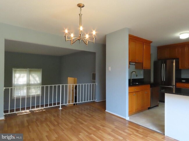 Photo - 624 Northcliffe Dr