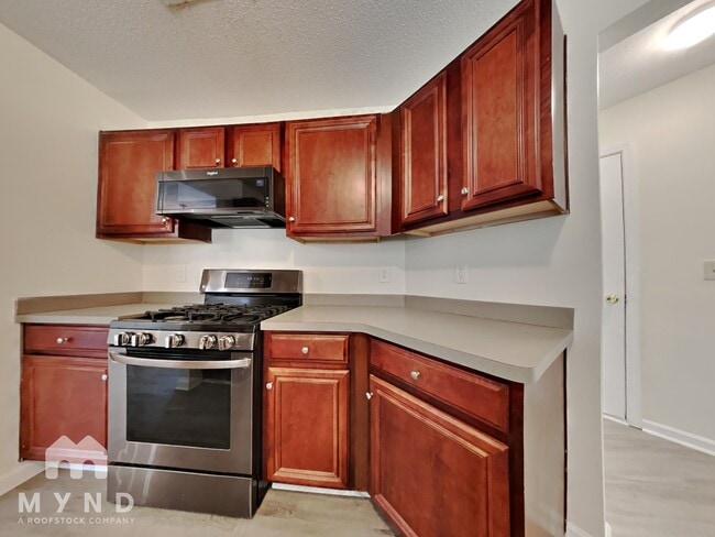 Photo - 6099 Trotters Cir