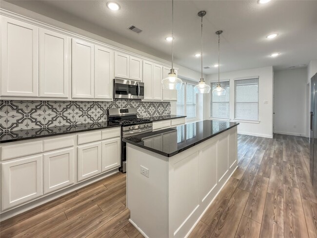 Photo - 432 Flowering Lotus Ct