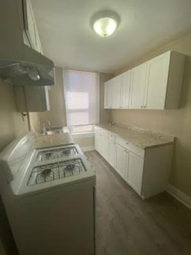 Photo - Newly updated 1 bedroom + office Unidad 7