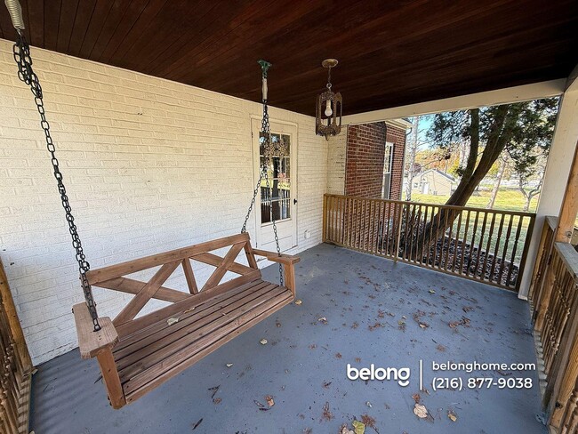Photo - 30871 Lorain Rd