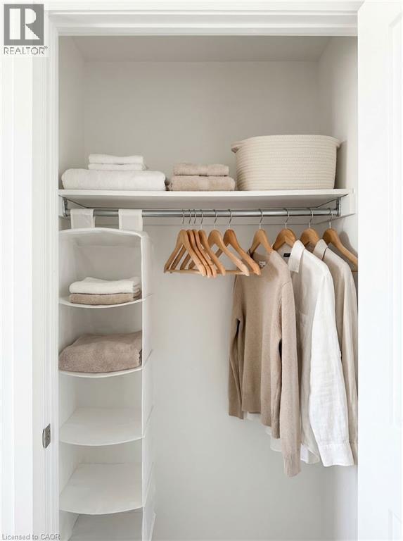 Photo - 741 King St W Unité 209