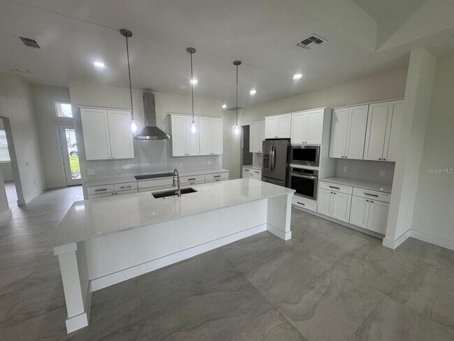 Photo - 267 Amaryllis Way