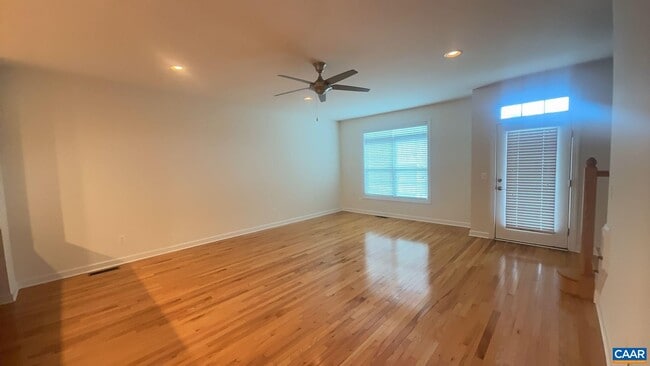 Photo - 2402 Winthrop Dr