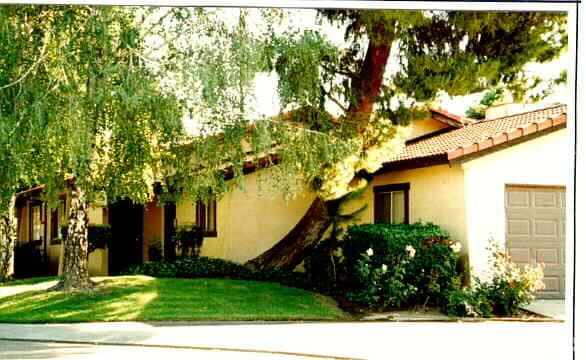 Tierra Plaza - Tierra Plaza