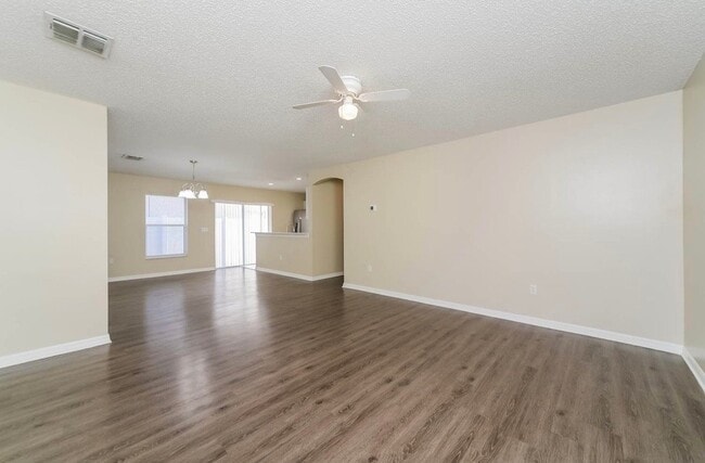 Photo - 2408 Ruddenstone Way