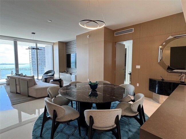 Photo - 300 Biscayne Blvd Way Unit 4705W