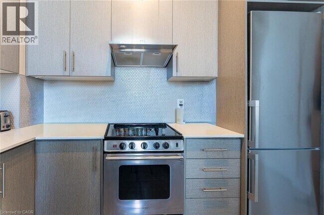 Photo - 212 King William St Unité 1411