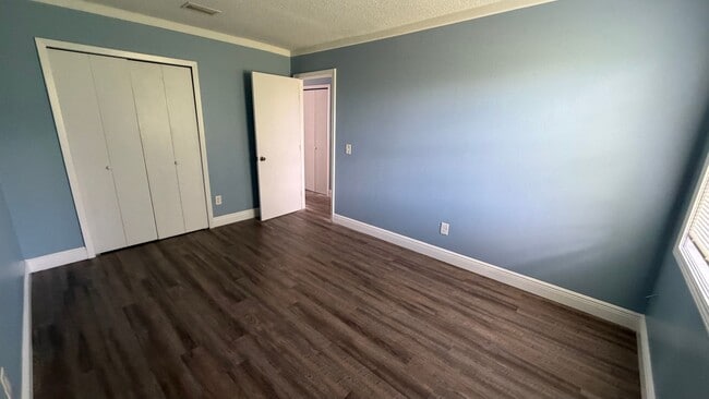 Photo - 6321 Lenawee St Unit 6321 Lenawee Street Apt D3