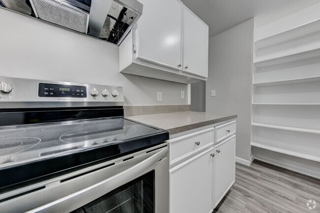 Building Photo - Brix Rental