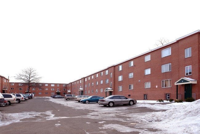 Annawan Apartments - Annawan Apartments