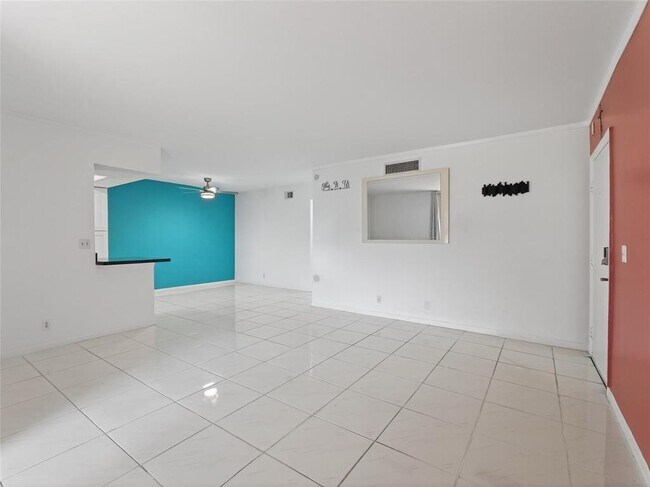 Photo - 8400 W Sample Rd Unit 8400