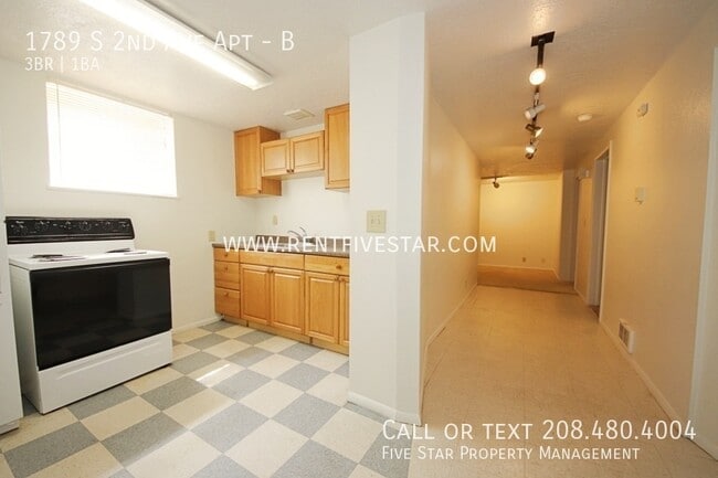 Photo - 1789 S 2nd Ave Unit B