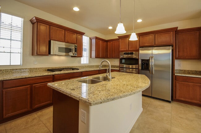 Photo - 12047 N Golden Mirror Dr