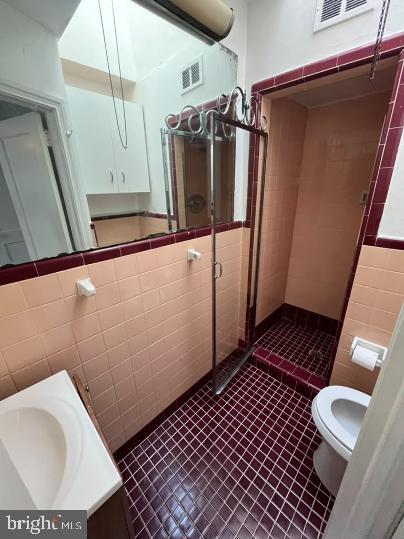 Photo - 8340 Williams Ave