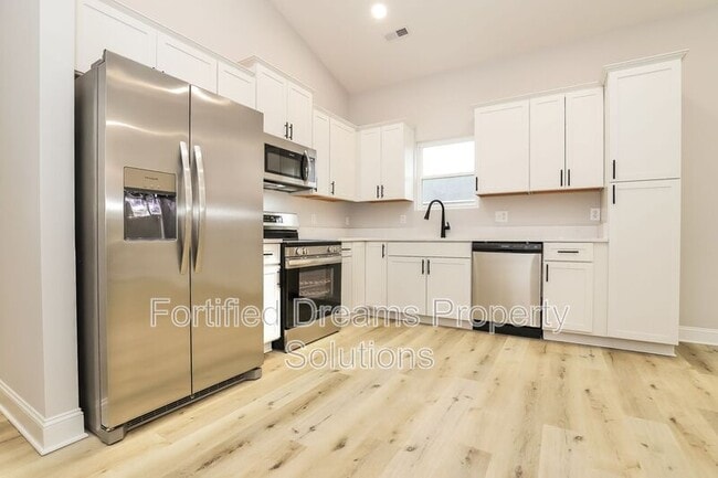 Photo - 1227 St Regis Dr