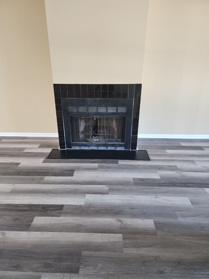 Photo - 9 Hampton Gate Dr Unidad AptB