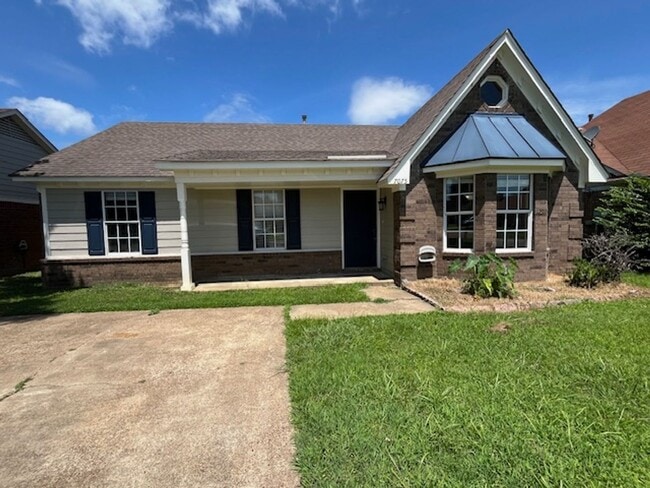 Completely Renovated 3 Bedroom 2 Bath Home... - Completely Renovated 3 Bedroom 2 Bath Home...
