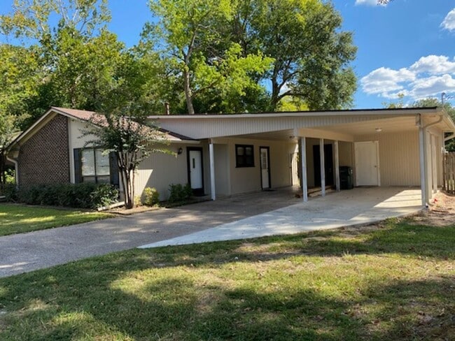 Photo - Spacious 2 Bedroom 1.5 Bath Rental on a Corner Lot! Tour Today!