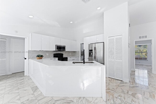 Photo - 1703 Golfside Village Dr